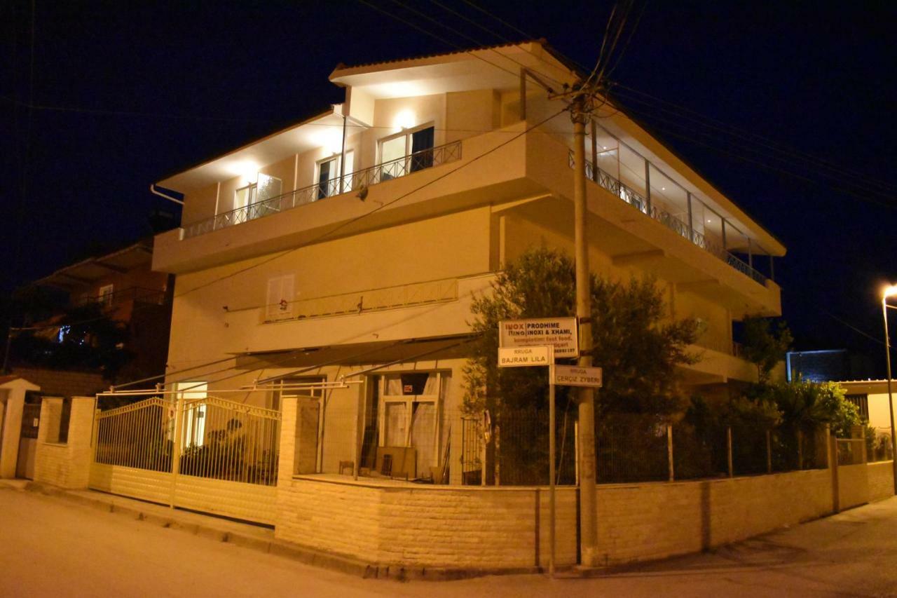 Hotel Vila Nino Берат Екстериор снимка
